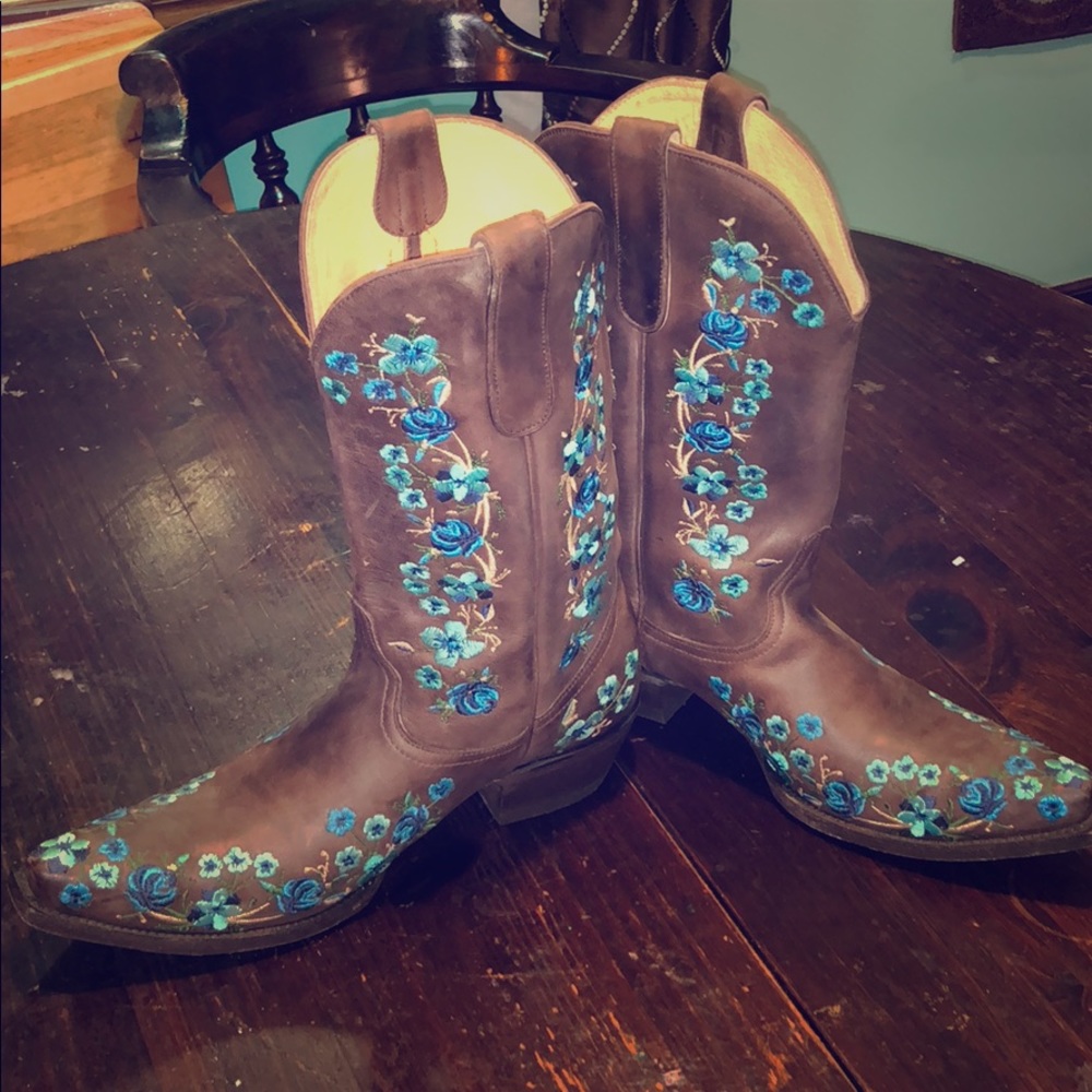 Leather Floral Western Boots